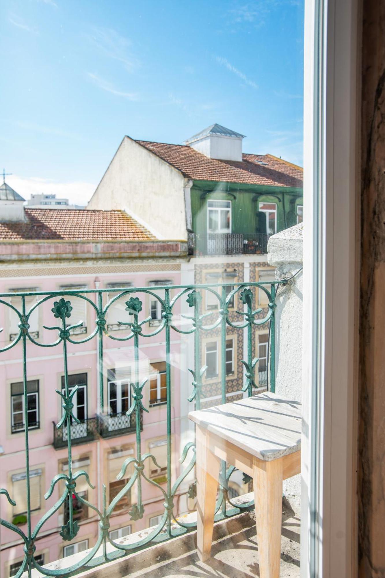 Bright Apartment In Lisbon Luaran gambar